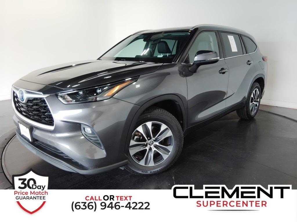 used 2023 Toyota Highlander Hybrid car, priced at $30,800
