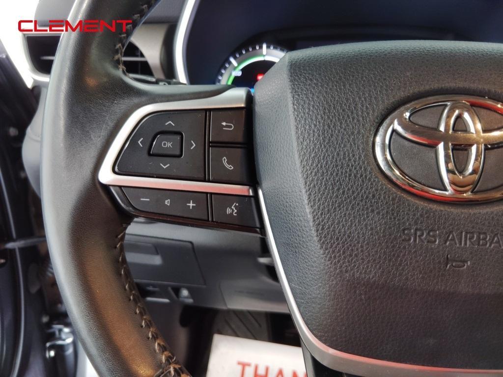 used 2023 Toyota Highlander Hybrid car, priced at $30,800