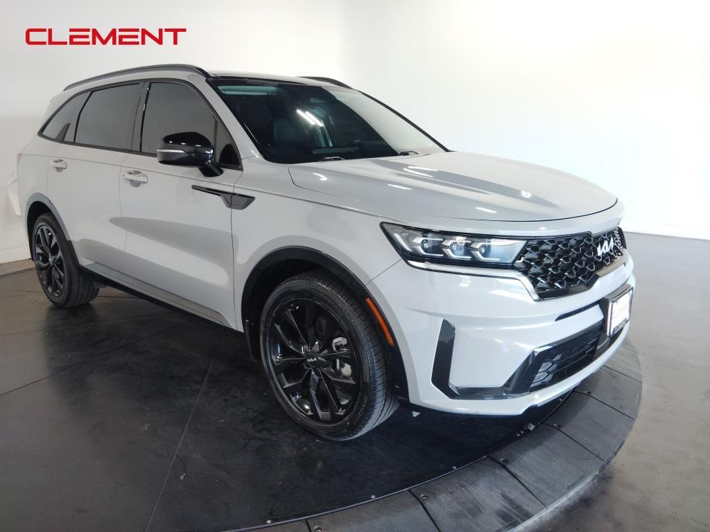 used 2023 Kia Sorento car, priced at $29,500