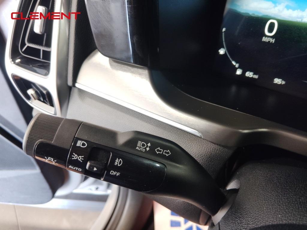 used 2023 Kia Sorento car, priced at $29,500