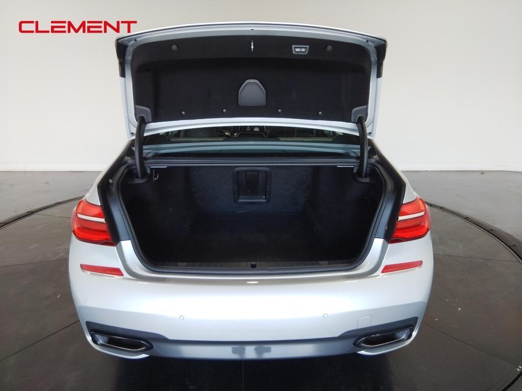used 2019 BMW 750 car, priced at $33,000
