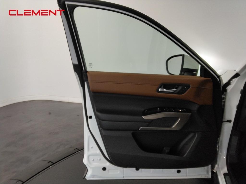 used 2024 Nissan Pathfinder car, priced at $37,300