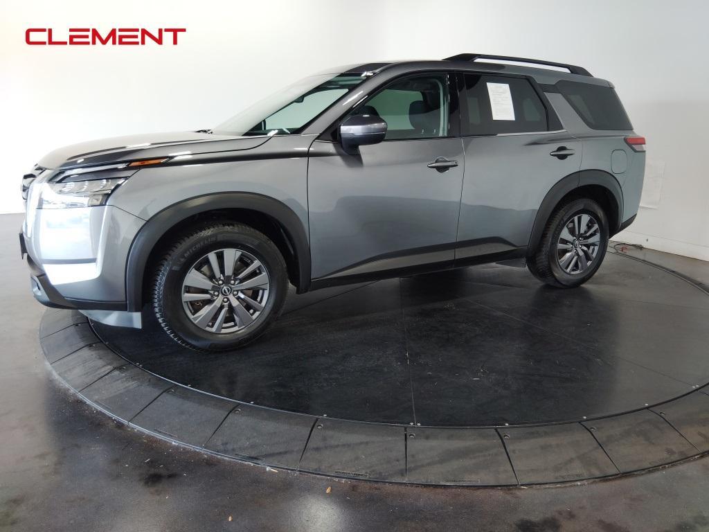 used 2022 Nissan Pathfinder car, priced at $23,800