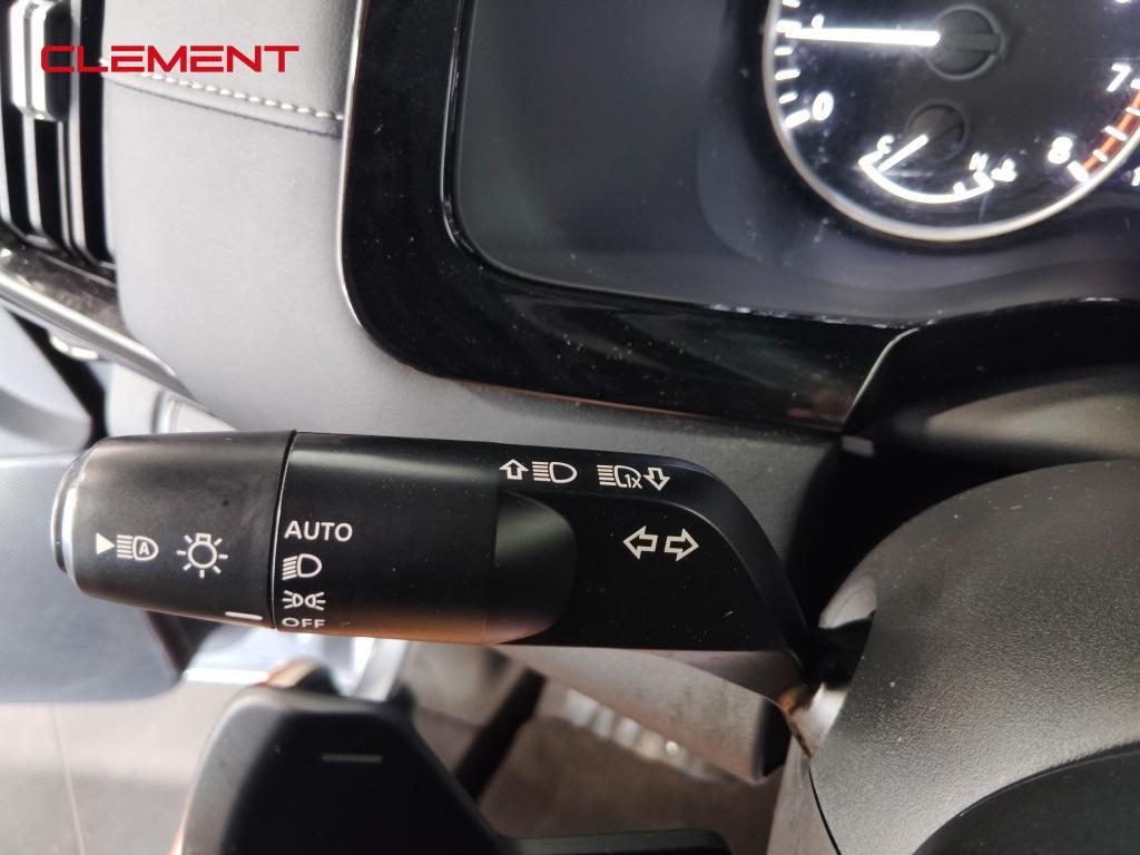 used 2022 Nissan Pathfinder car, priced at $23,800