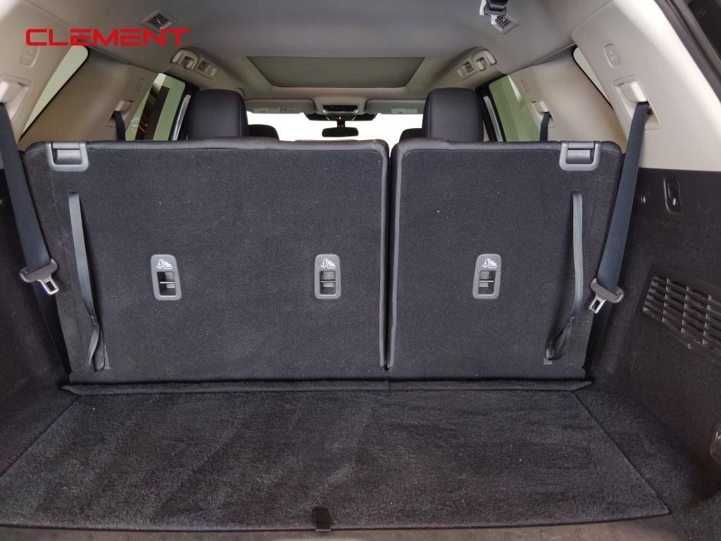 used 2022 Nissan Pathfinder car, priced at $23,800