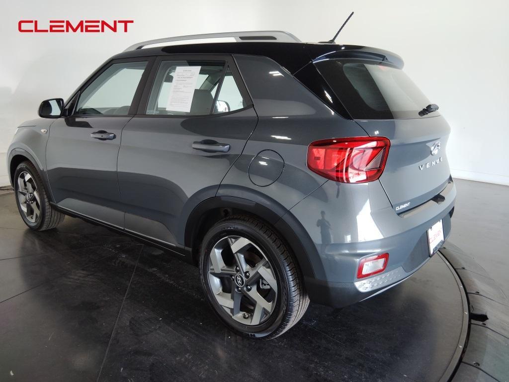 used 2025 Hyundai Venue car, priced at $22,900