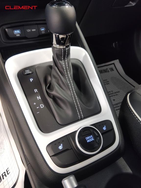 used 2025 Hyundai Venue car, priced at $22,900