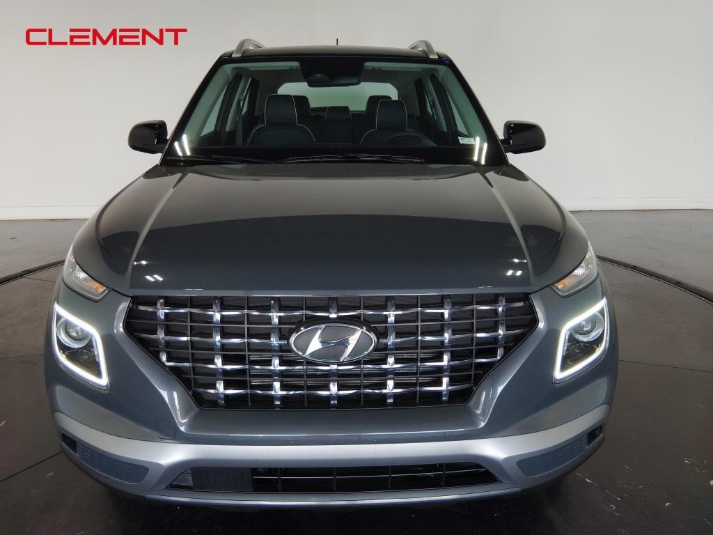 used 2025 Hyundai Venue car, priced at $22,900