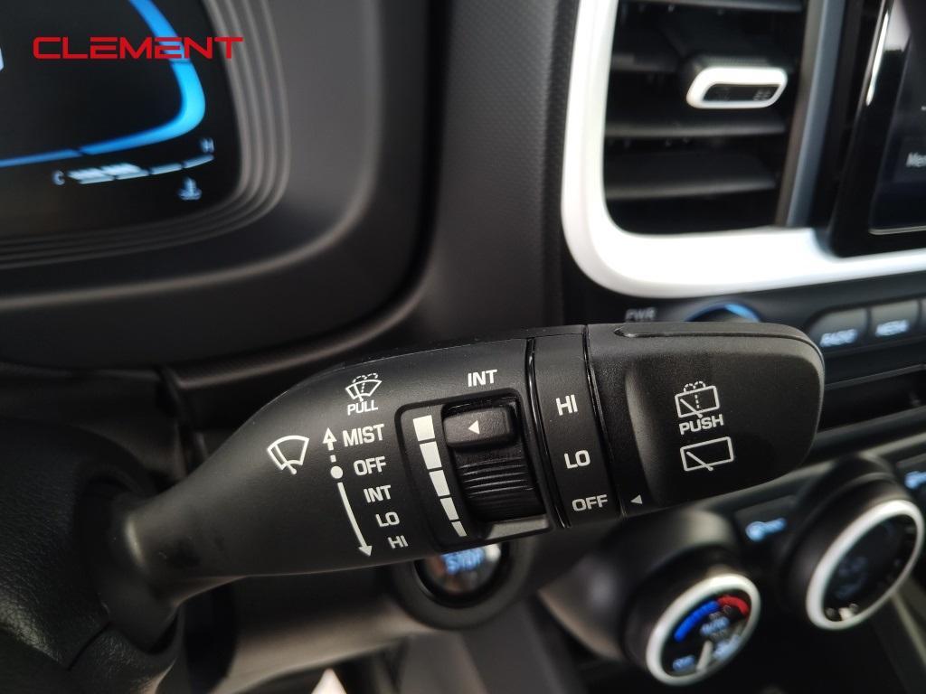 used 2025 Hyundai Venue car, priced at $22,900