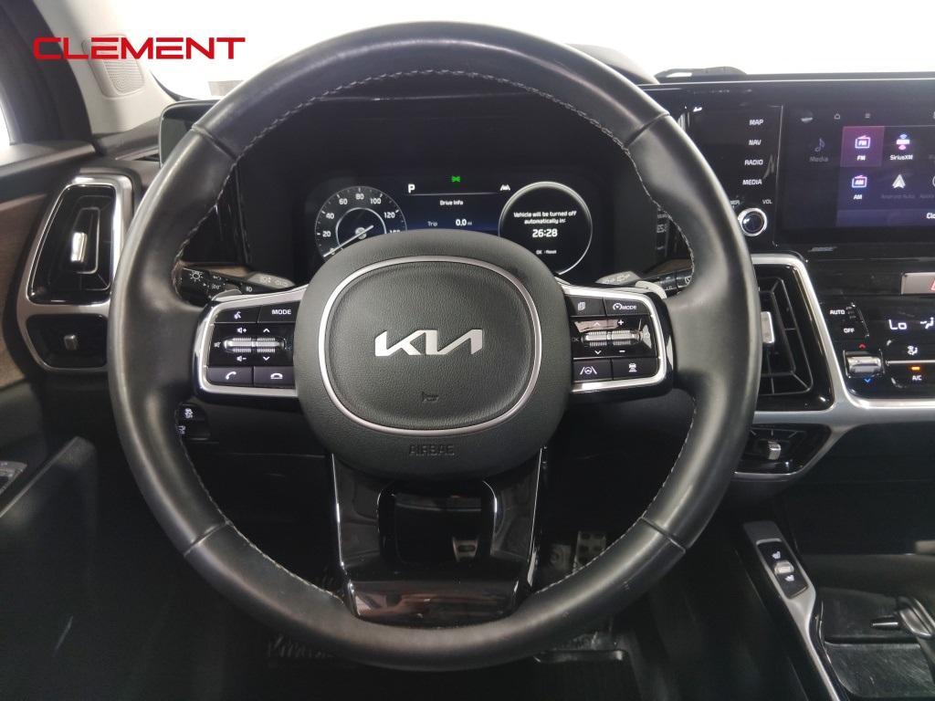 used 2022 Kia Sorento car, priced at $31,000