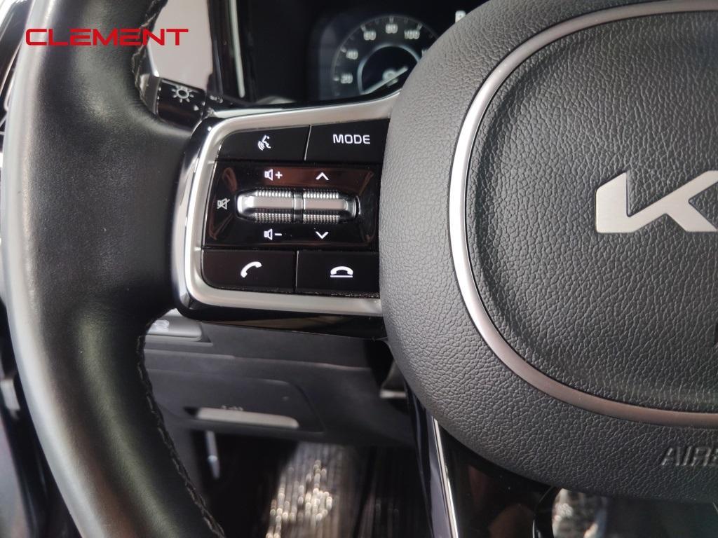 used 2022 Kia Sorento car, priced at $31,000