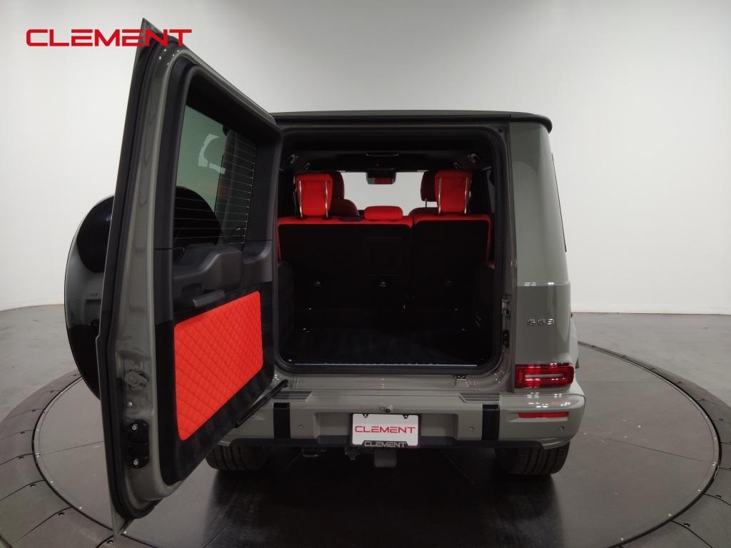 used 2025 Mercedes-Benz AMG G 63 car, priced at $220,000