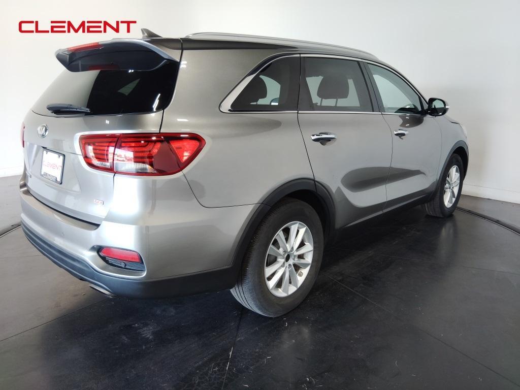 used 2019 Kia Sorento car, priced at $14,100