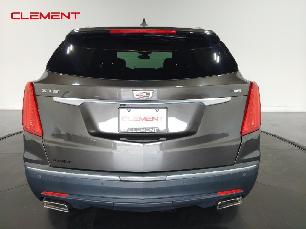 used 2019 Cadillac XT5 car, priced at $18,600
