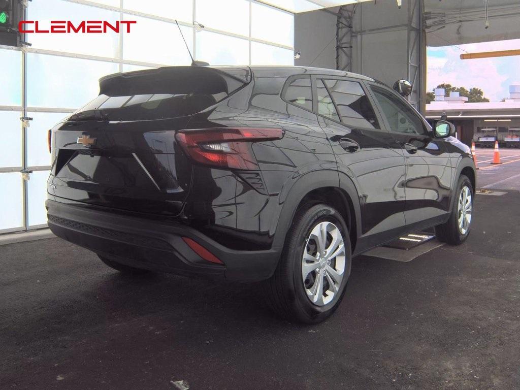 used 2024 Chevrolet Trax car, priced at $22,500