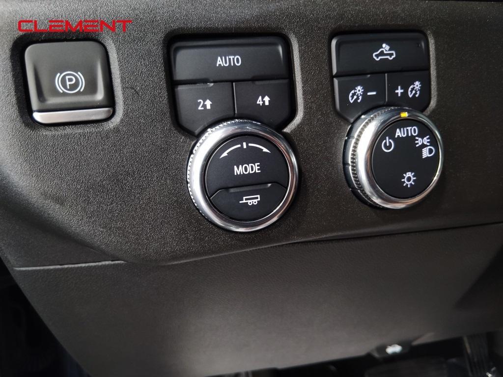 used 2023 GMC Sierra 1500 car, priced at $40,500