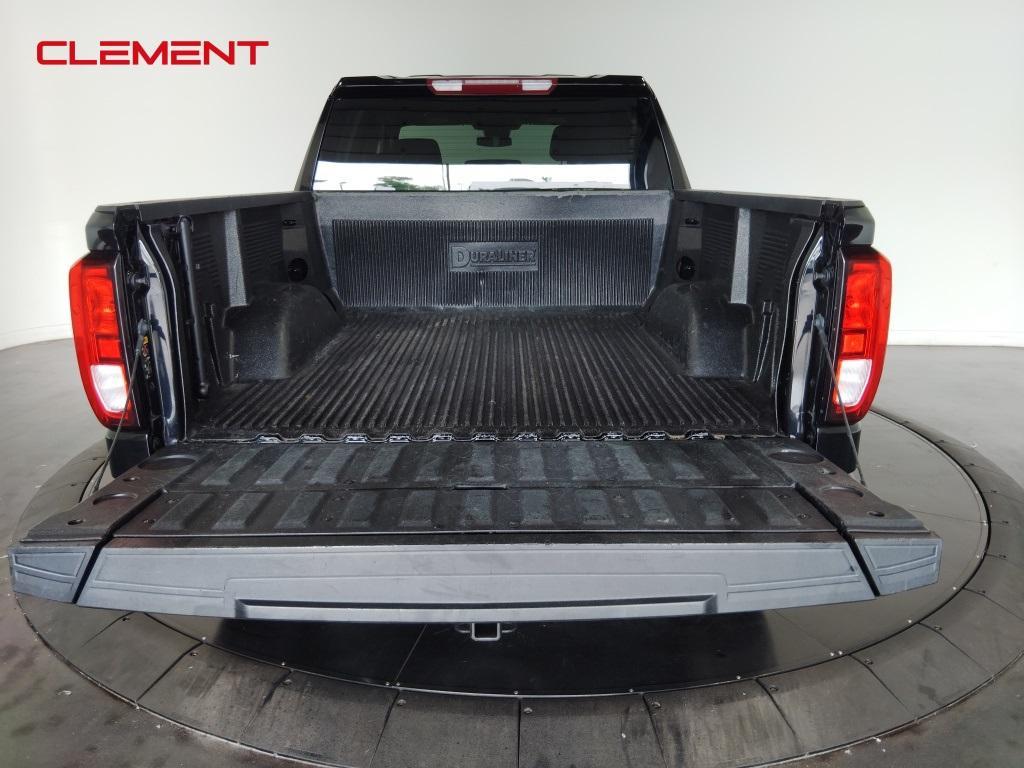 used 2023 GMC Sierra 1500 car, priced at $40,500