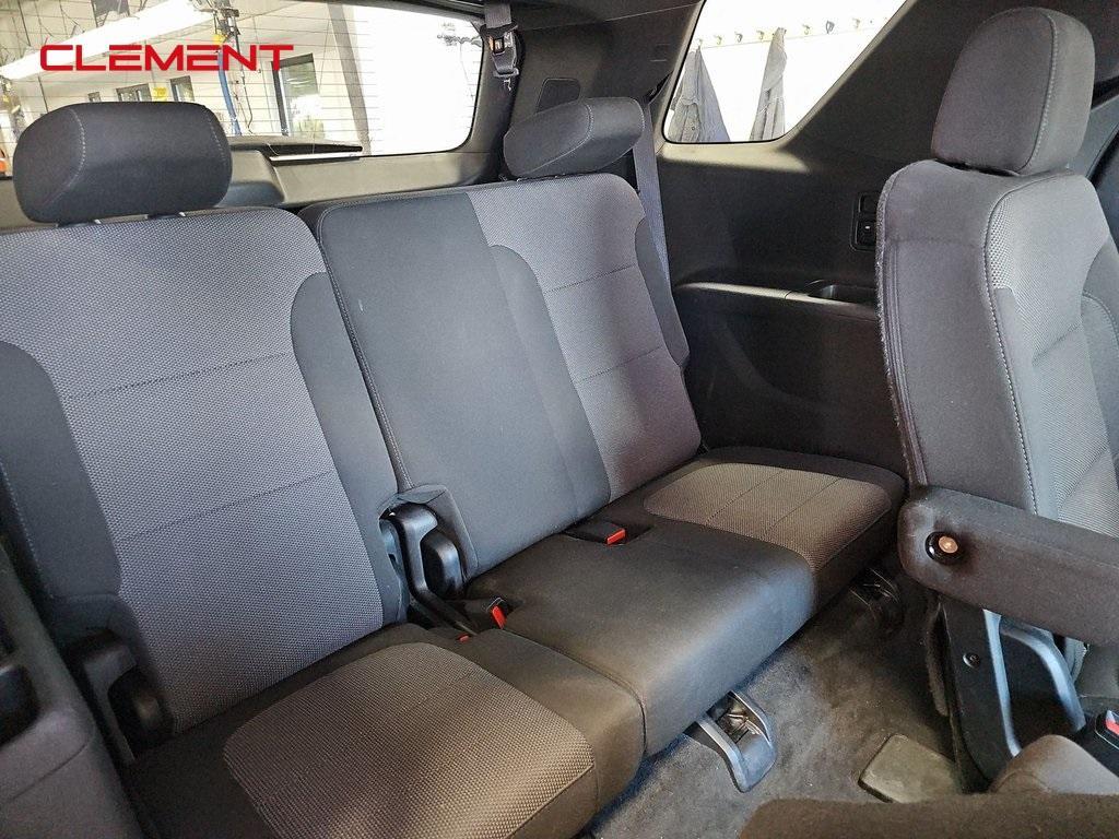 used 2023 Chevrolet Traverse car, priced at $26,200