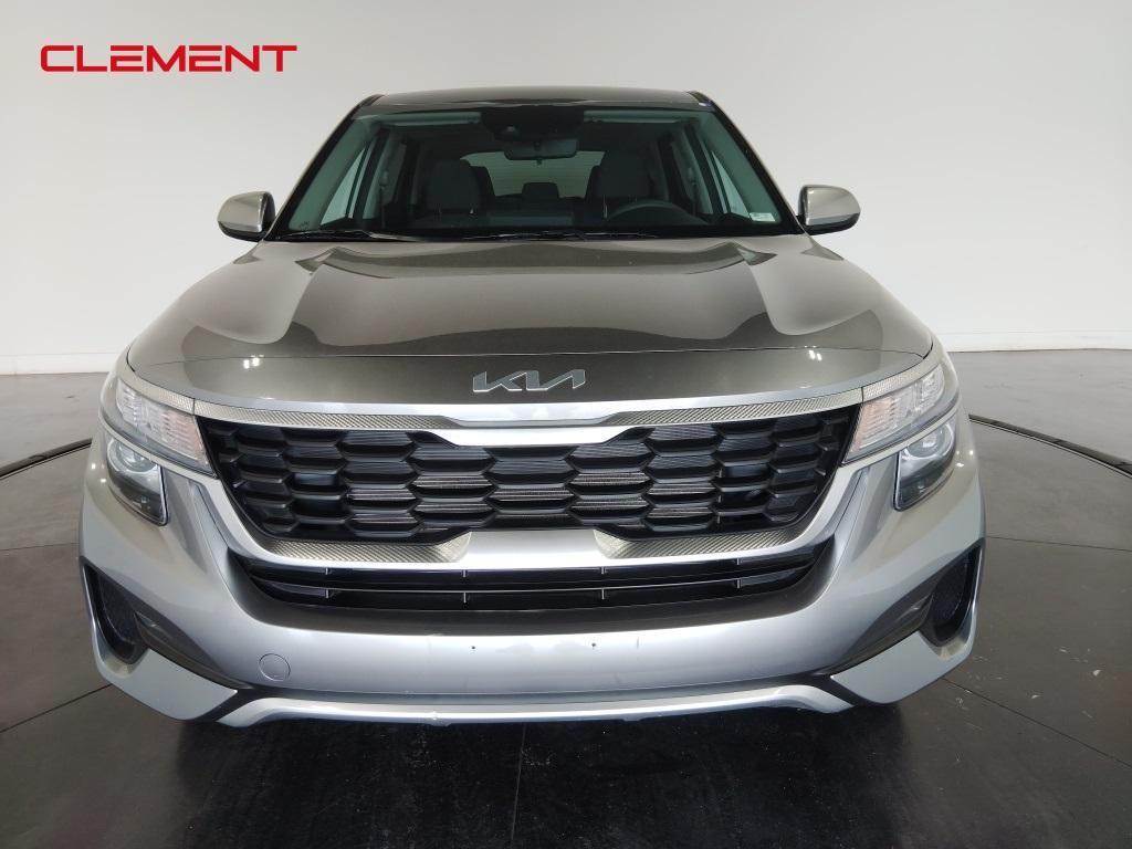 used 2023 Kia Seltos car, priced at $21,900