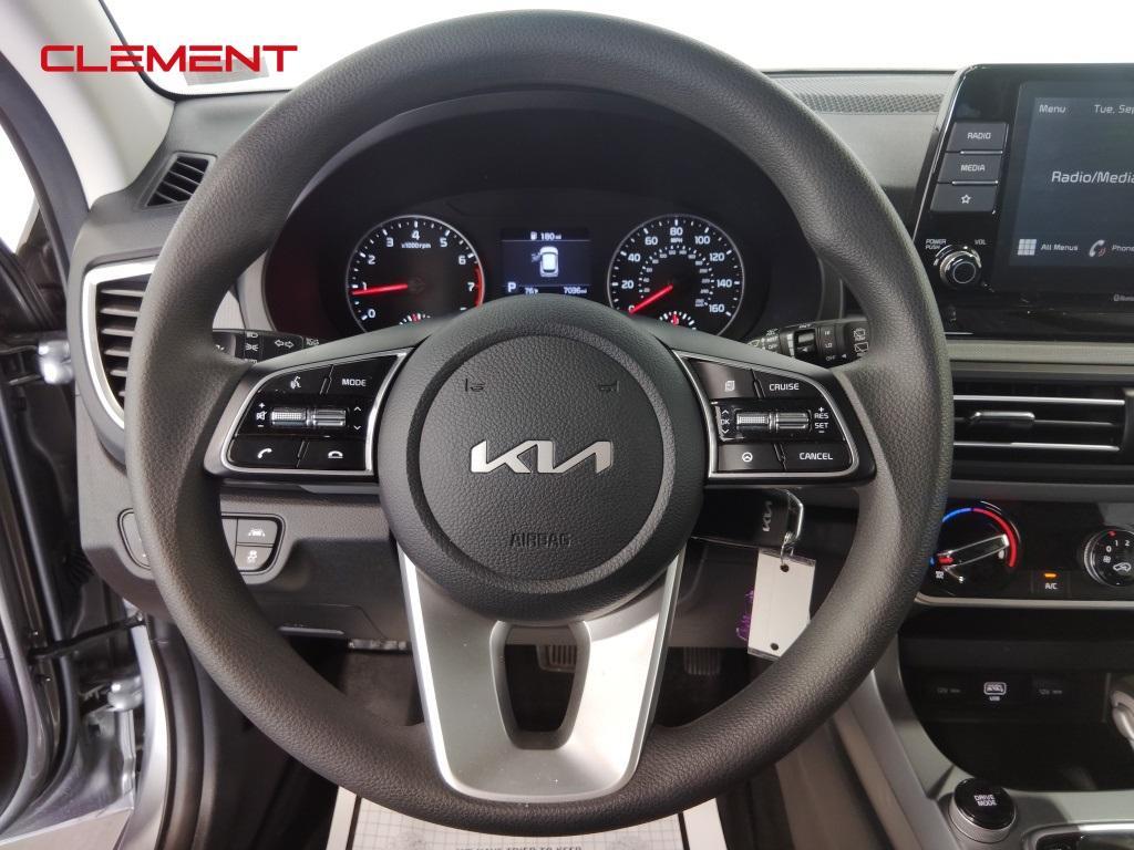 used 2023 Kia Seltos car, priced at $21,900