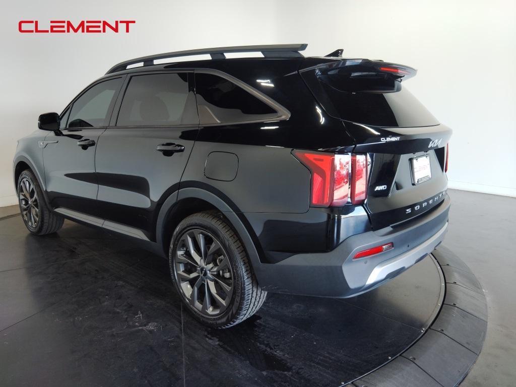 used 2022 Kia Sorento car, priced at $29,400