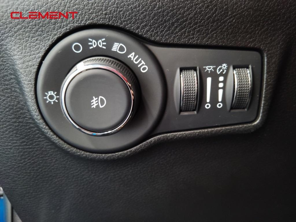 used 2022 Jeep Compass car, priced at $19,600