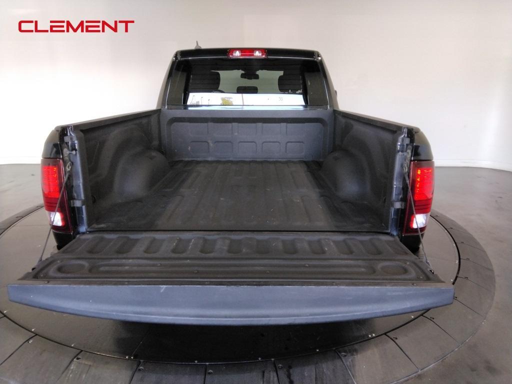 used 2022 Ram 1500 Classic car, priced at $34,000