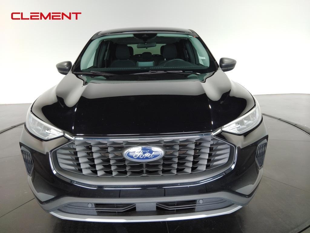 used 2024 Ford Escape car, priced at $23,500