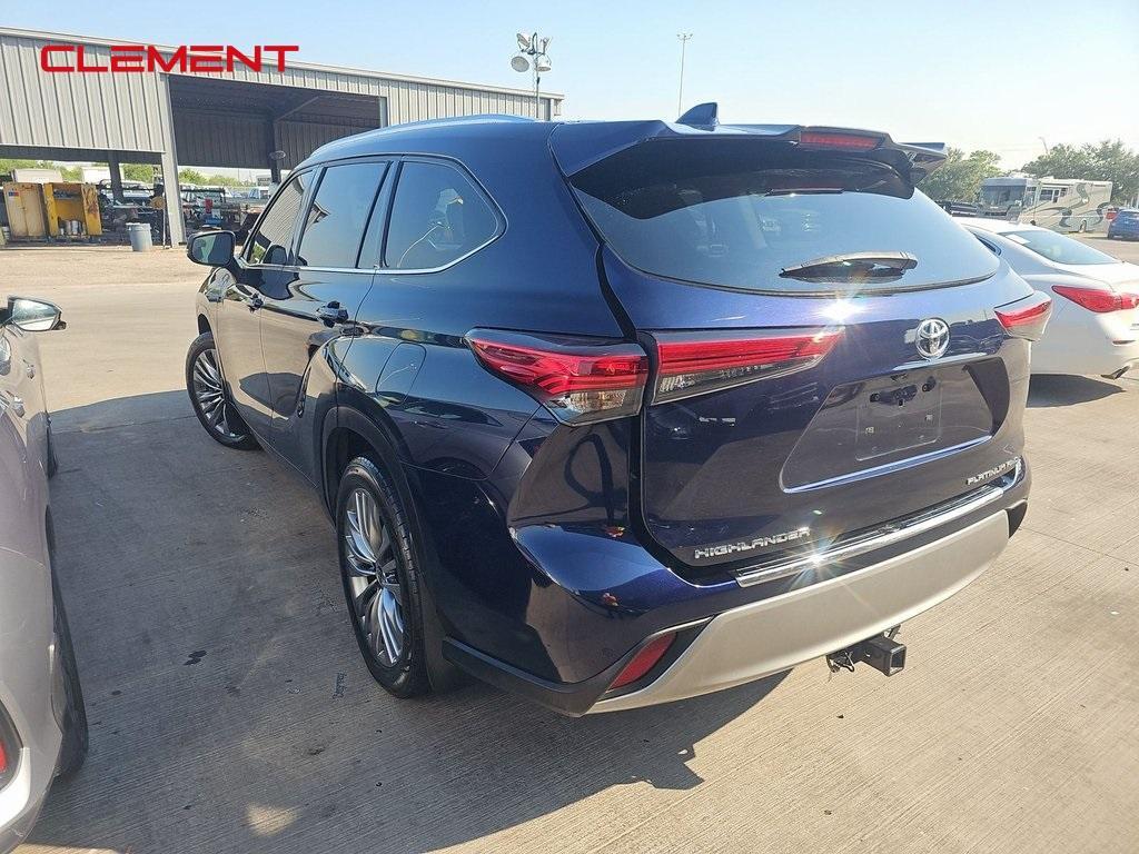 used 2020 Toyota Highlander car, priced at $35,000