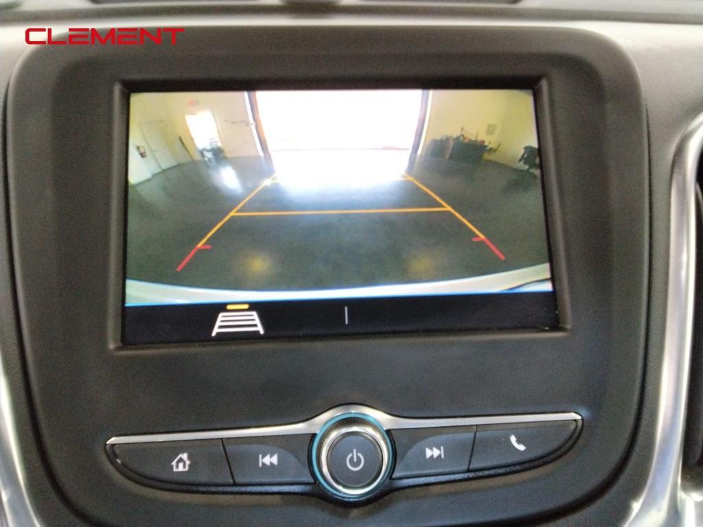 used 2021 Chevrolet Equinox car, priced at $17,800