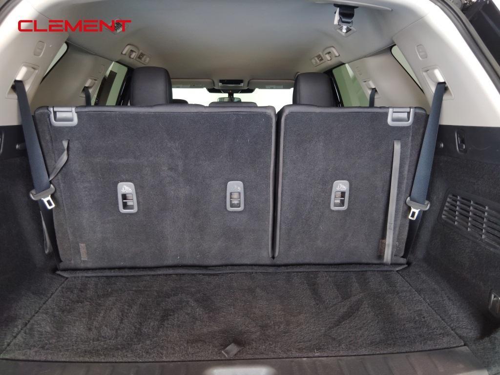 used 2022 Nissan Pathfinder car, priced at $26,000