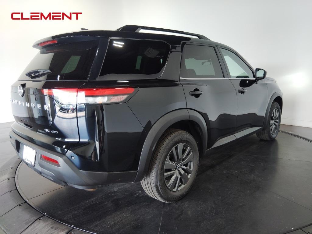 used 2022 Nissan Pathfinder car, priced at $26,000