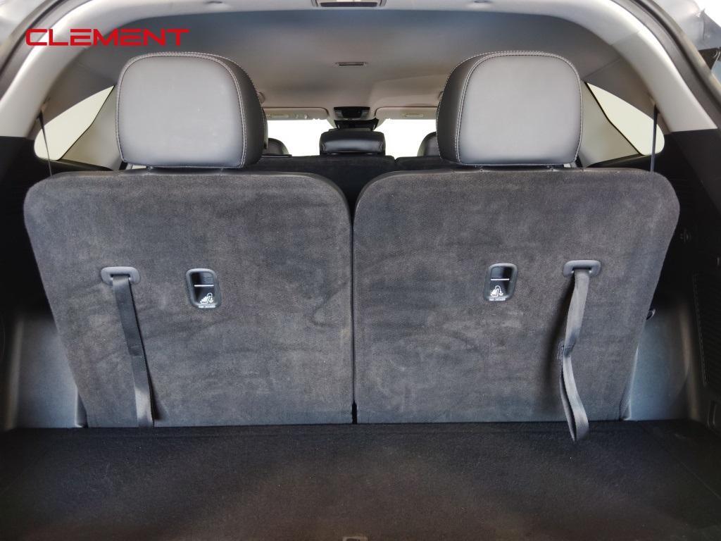 used 2024 Kia Sorento car, priced at $29,800