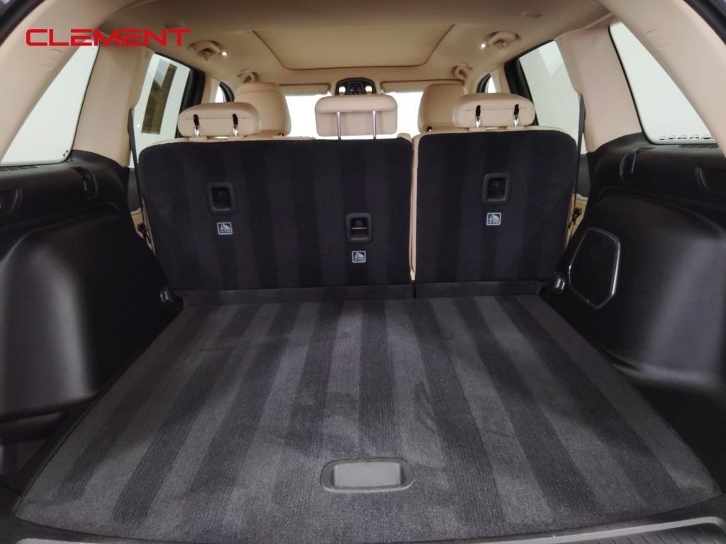 used 2022 Jeep Grand Cherokee car, priced at $30,500