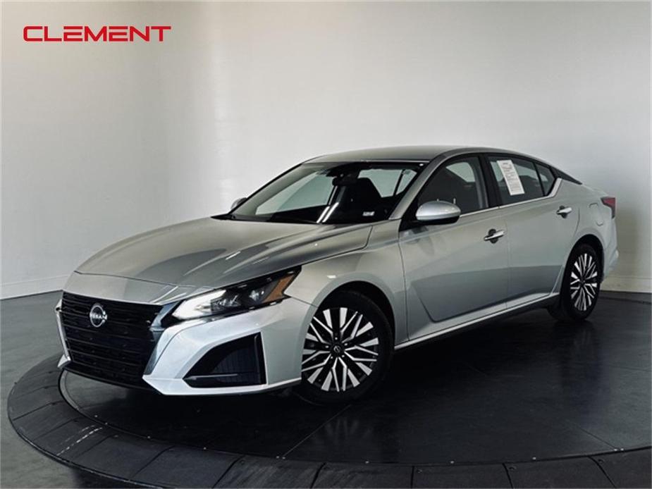 used 2023 Nissan Altima car, priced at $23,500