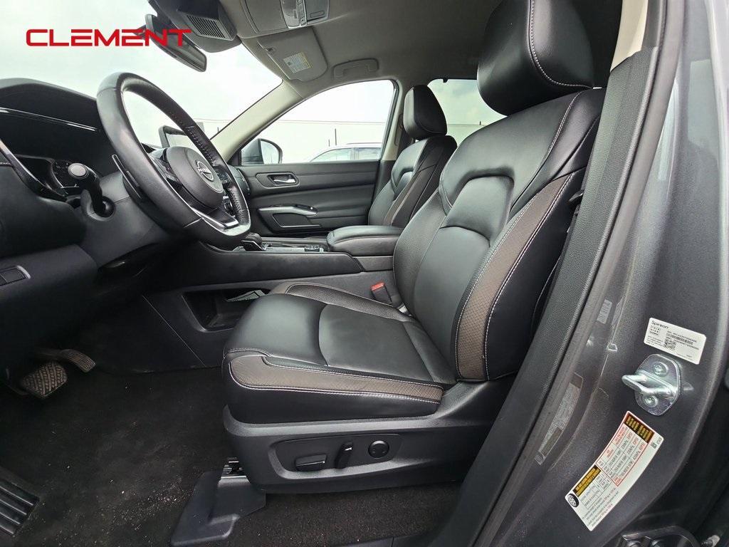 used 2023 Nissan Pathfinder car, priced at $31,200