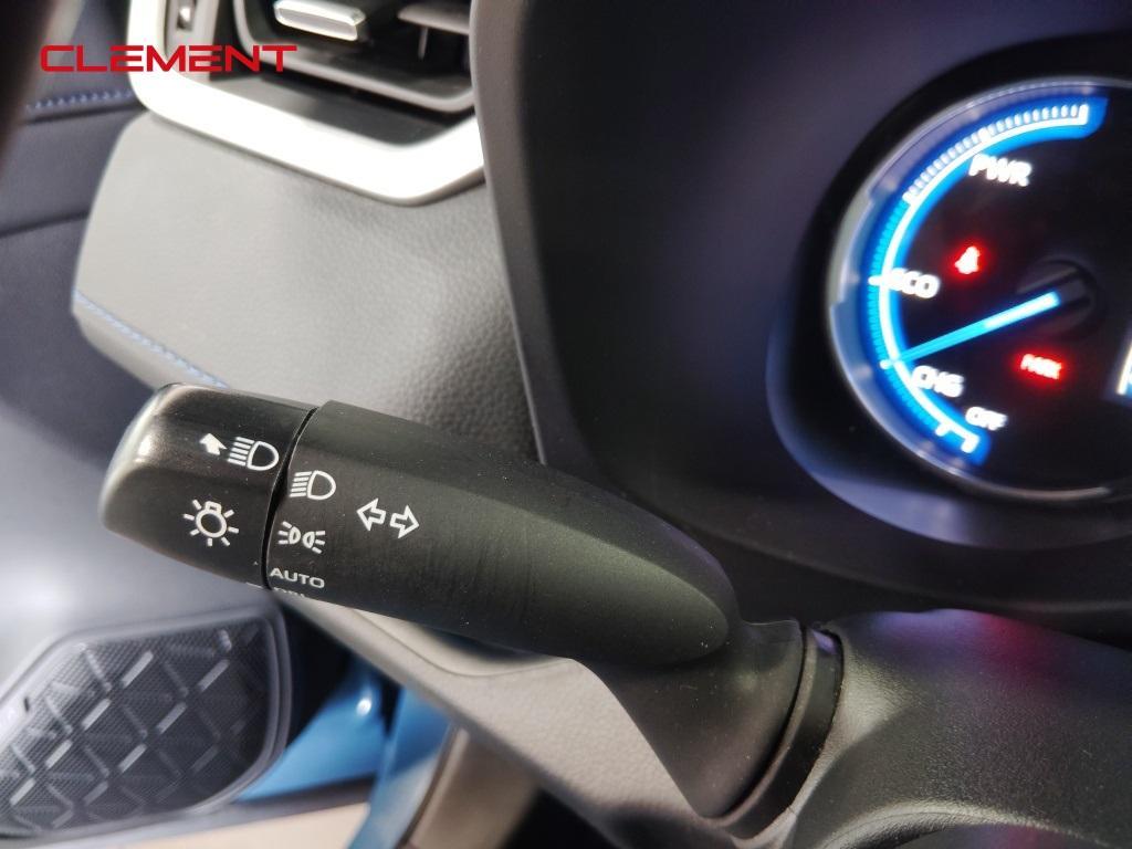 used 2022 Toyota RAV4 Hybrid car, priced at $28,000