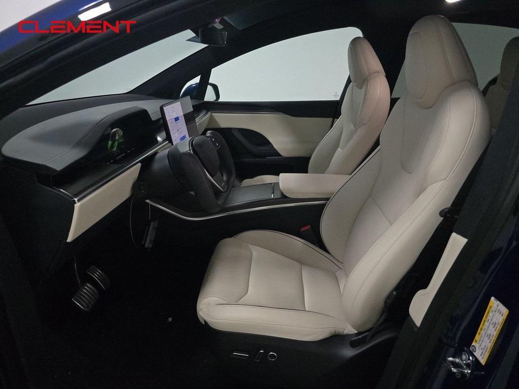 used 2022 Tesla Model X car, priced at $54,300