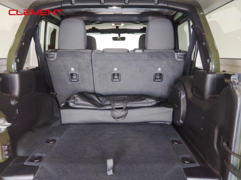 used 2022 Jeep Wrangler Unlimited car, priced at $32,700