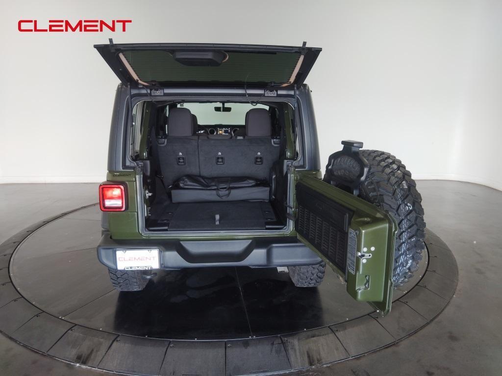 used 2022 Jeep Wrangler Unlimited car, priced at $32,700