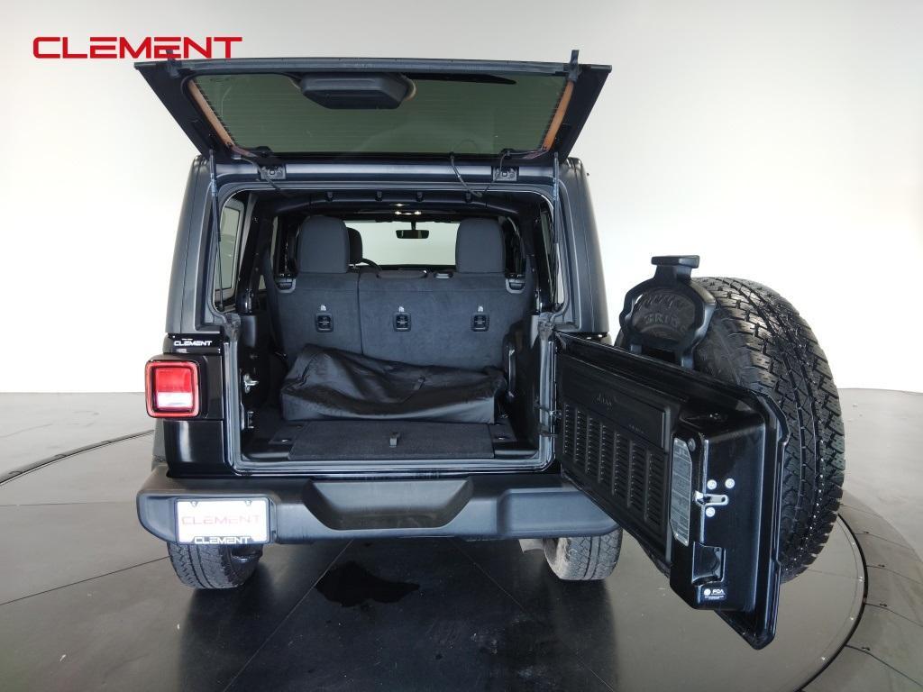 used 2021 Jeep Wrangler Unlimited car, priced at $28,600