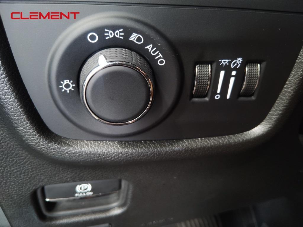 used 2024 Jeep Grand Cherokee car, priced at $36,400