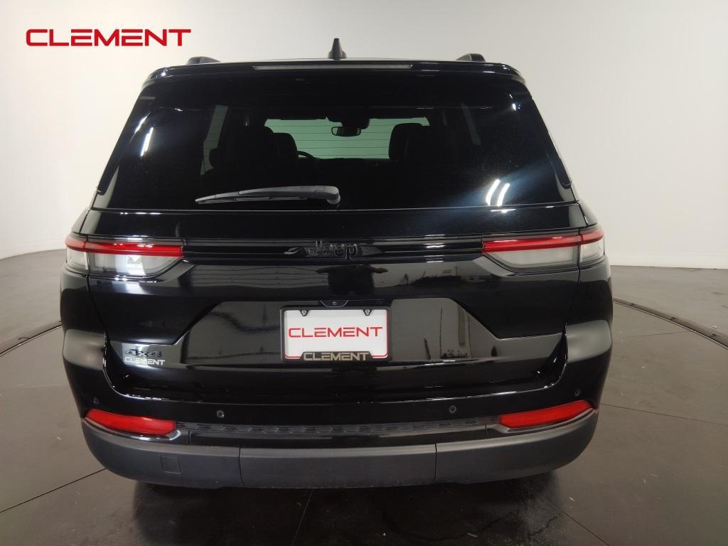 used 2024 Jeep Grand Cherokee car, priced at $36,400
