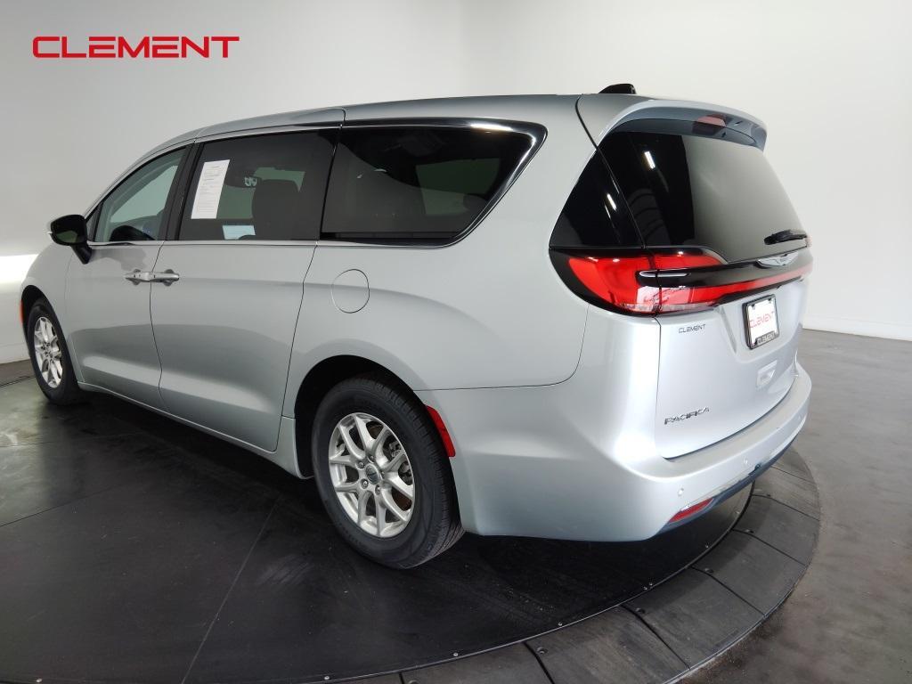 used 2023 Chrysler Pacifica car, priced at $24,400