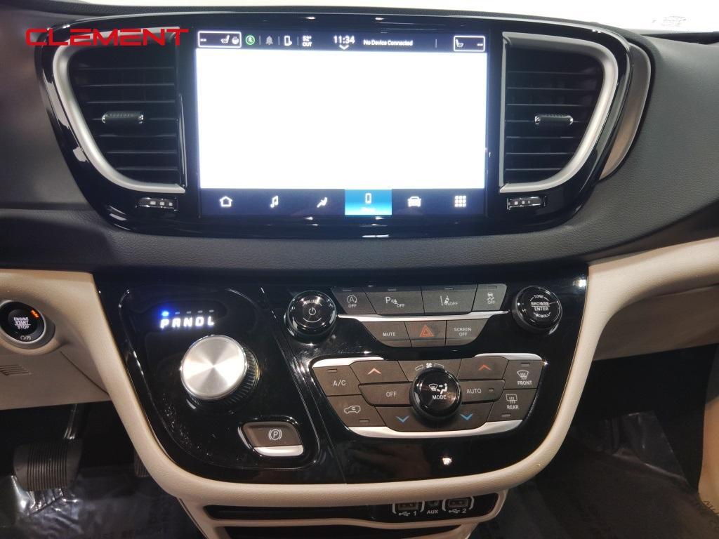 used 2023 Chrysler Pacifica car, priced at $24,400