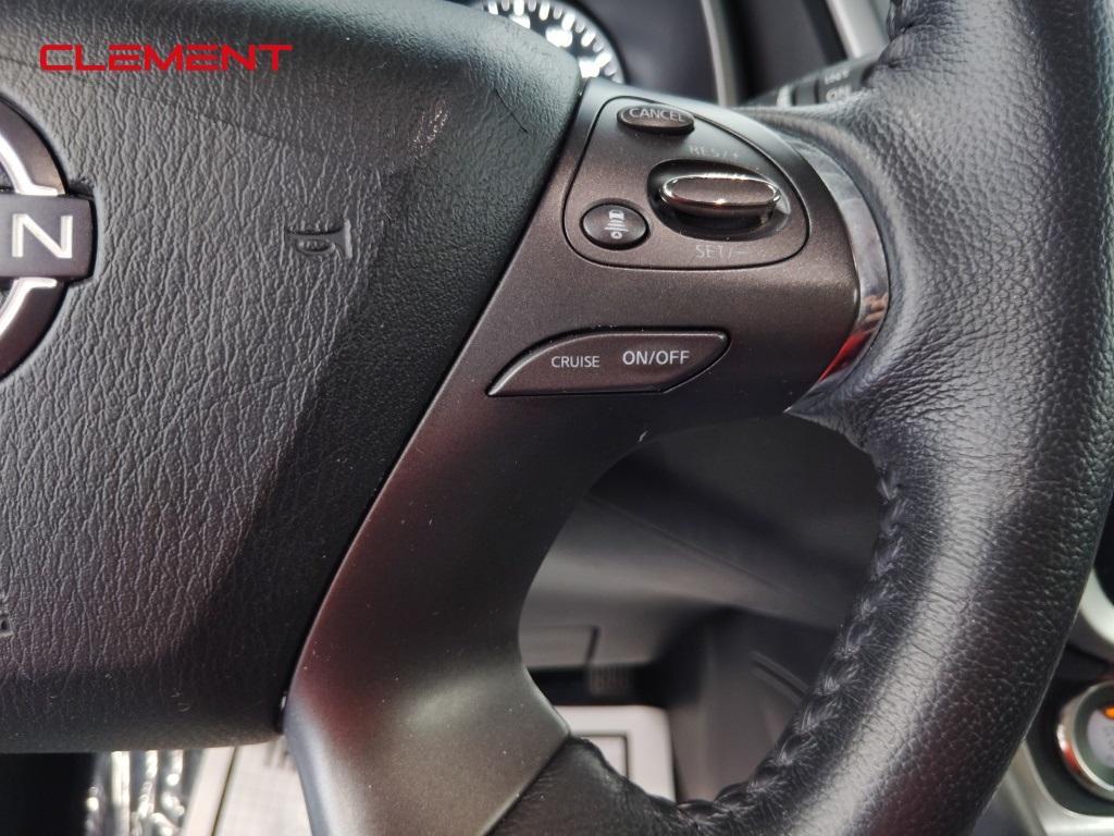 used 2023 Nissan Murano car, priced at $25,000