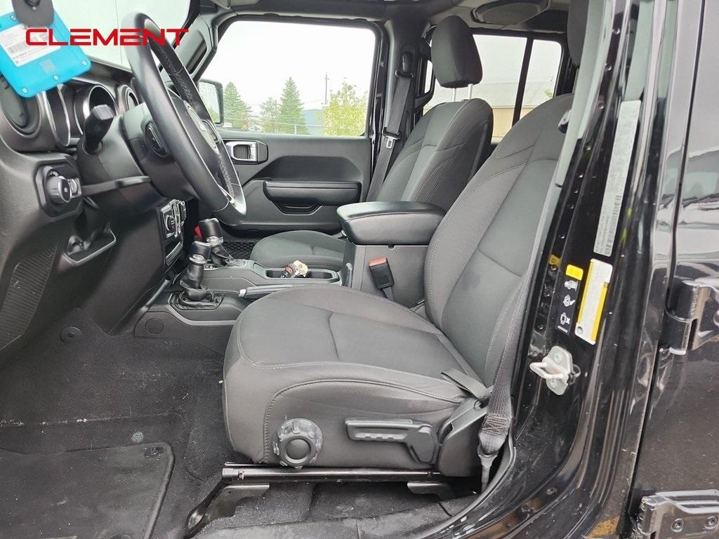 used 2022 Jeep Wrangler Unlimited car, priced at $32,500