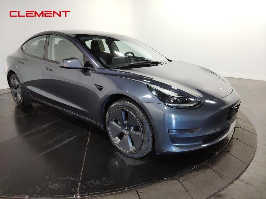 used 2022 Tesla Model 3 car, priced at $29,000