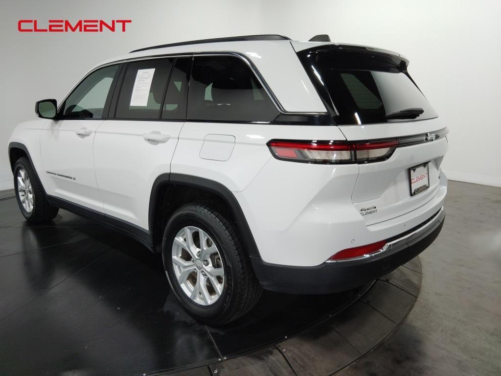 used 2023 Jeep Grand Cherokee car, priced at $29,000