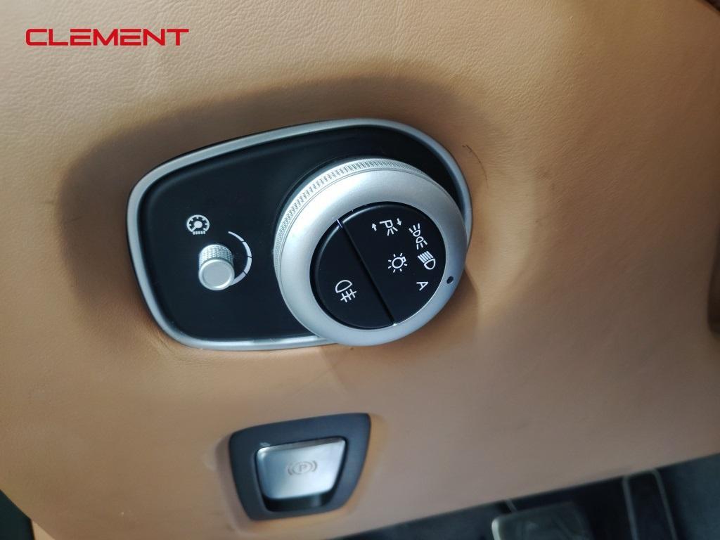 used 2019 Aston Martin Vantage car, priced at $80,000